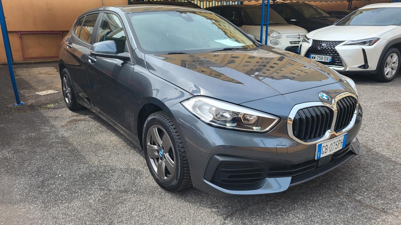 Bmw 116 116d 5p. Business Advantage