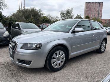 Audi A3 1.6 Benzina km 78000 OK Neopatentati