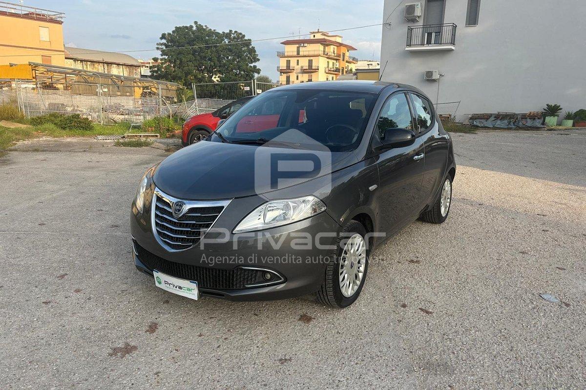 LANCIA Ypsilon 1.2 69 CV 5 porte S&S Platinum