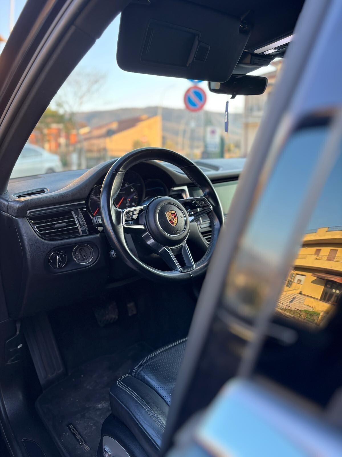 Porsche Macan 2.0T 245CV XENON LED NAVI FULL