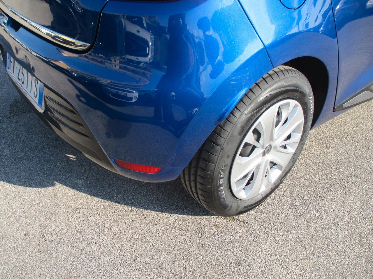 Renault Clio 0.9 TCE MOSCHINO LIFE 75cv E6C 5 PORTE 132000 KM