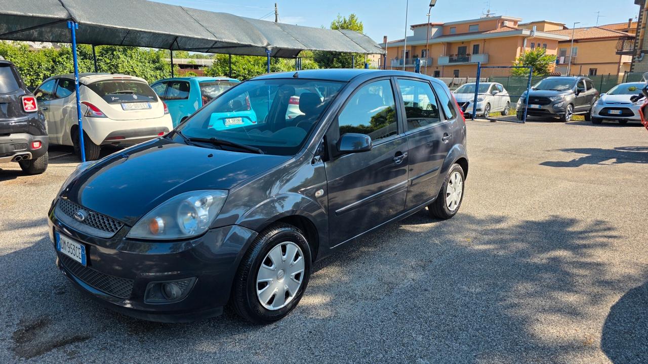 Ford Fiesta 1.4 TDCi 5p. Titanium