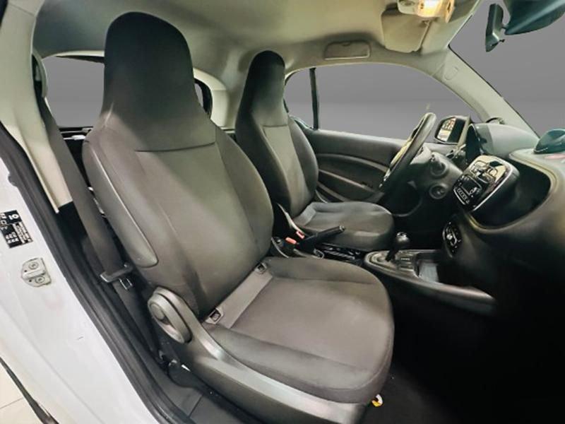 smart fortwo fortwo EQ Pure