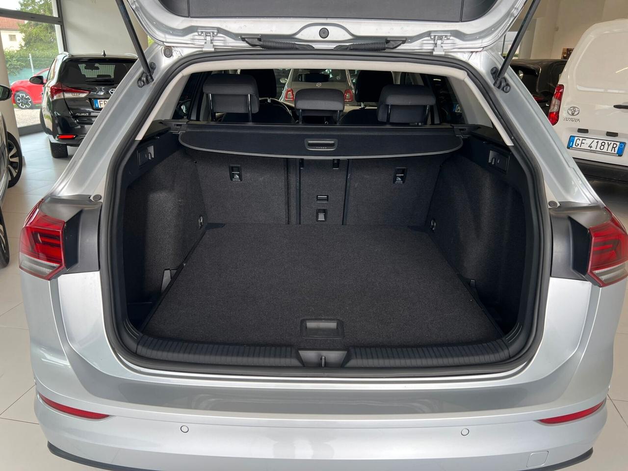 Volkswagen Golf Variant 2.0 TDI SCR DSG Life