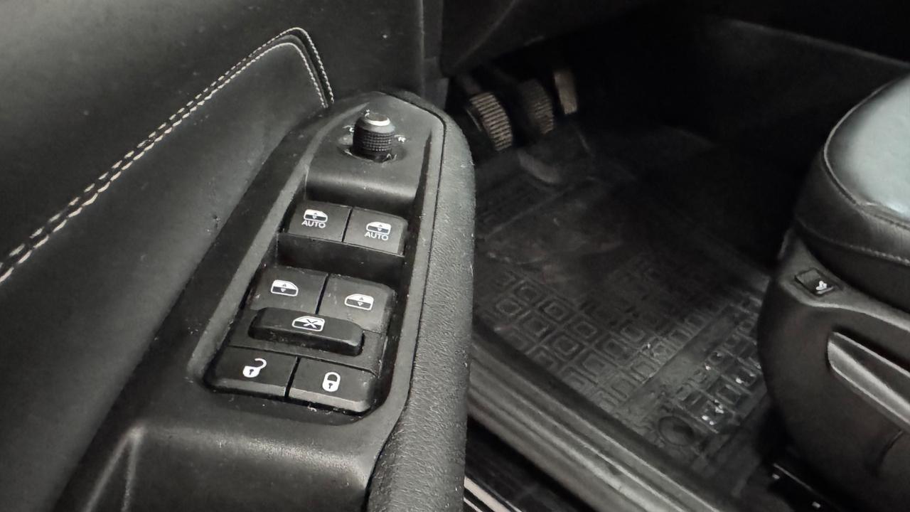 Jeep Compass 1.6 Multijet II 2WD Night Eagle-2022