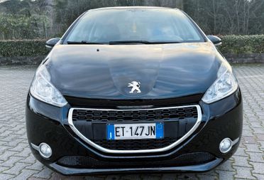 Peugeot 208 1.4 HDi 68 CV 3 porte Allure