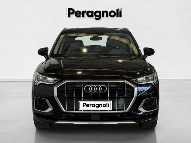 AUDI Q3 40 TFSI quattro S tronic Business Advanced