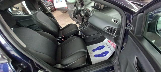 LANCIA Ypsilon 1.2 69 CV 5 porte GPL Ecochic Silver