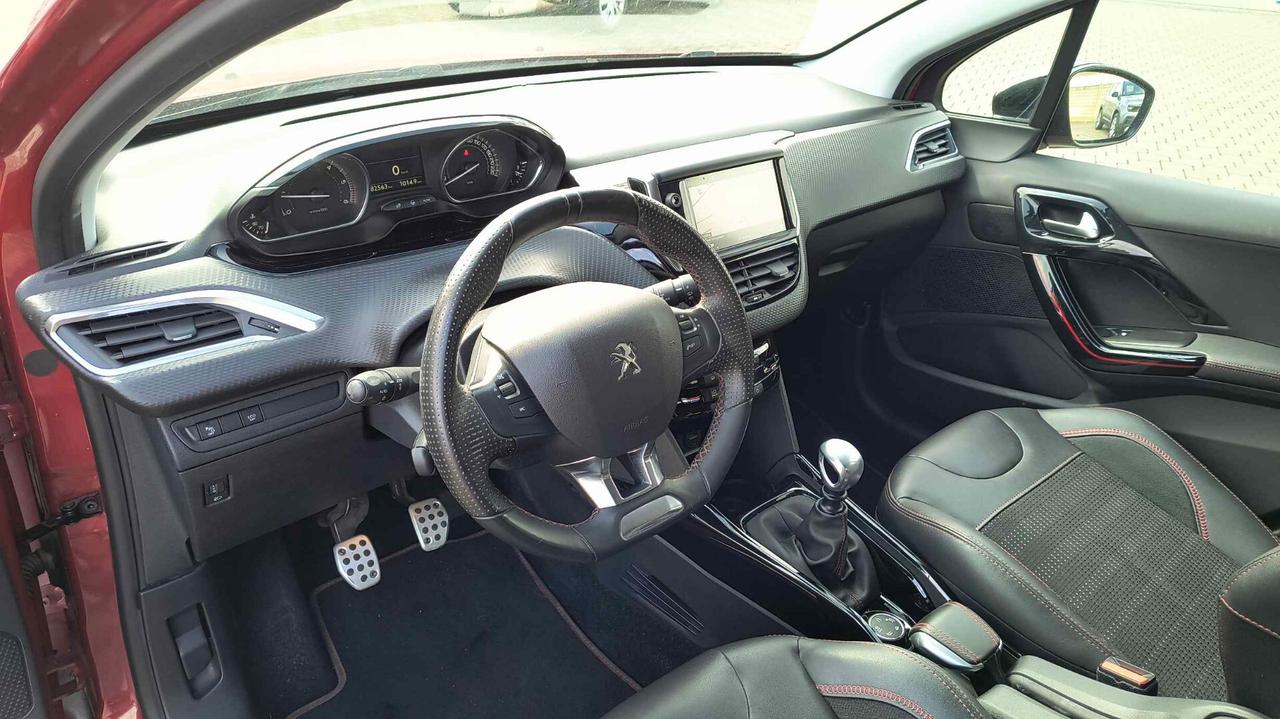 Peugeot 2008 BlueHDi 100 GT Line