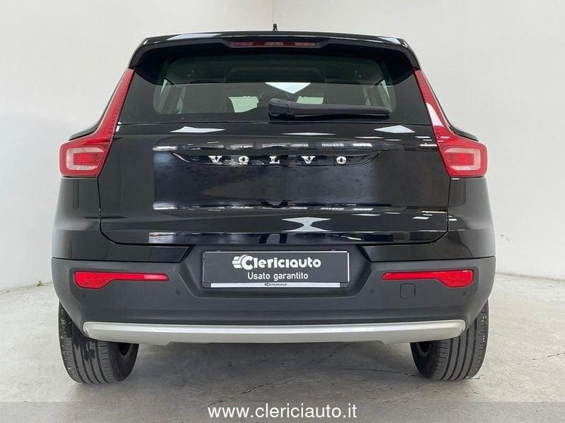 Volvo XC40 T2 Momentum