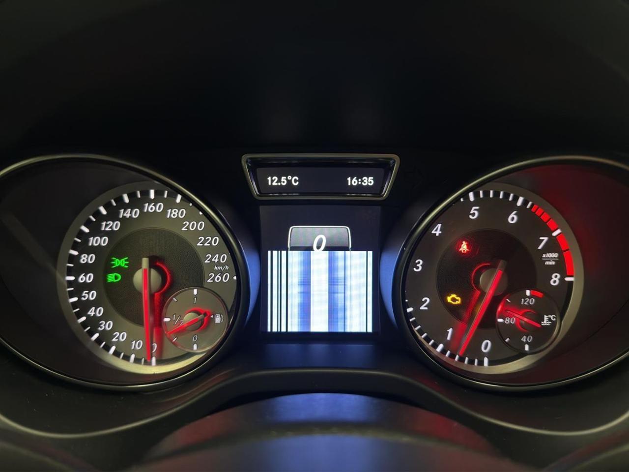 Mercedes-Benz GLA 250 Automatic 4Matic Premium