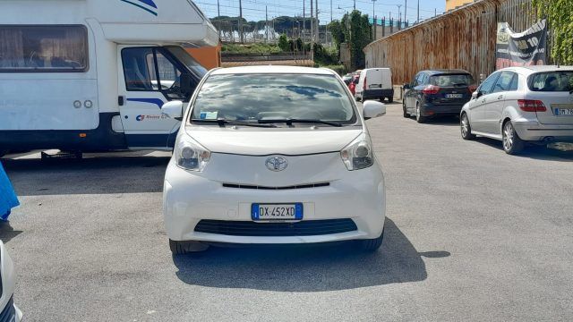 TOYOTA iQ 1.0