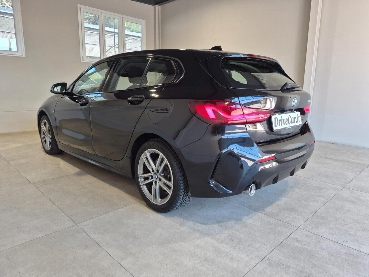 BMW 116 D MSPORT STEPTRONIC LED CARPLAY NAVI LIVE COCKPIT