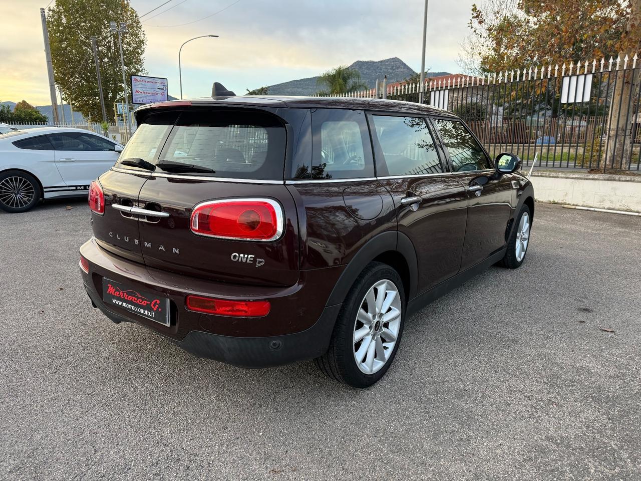 Mini One D Clubman 1.5 Business Automatica