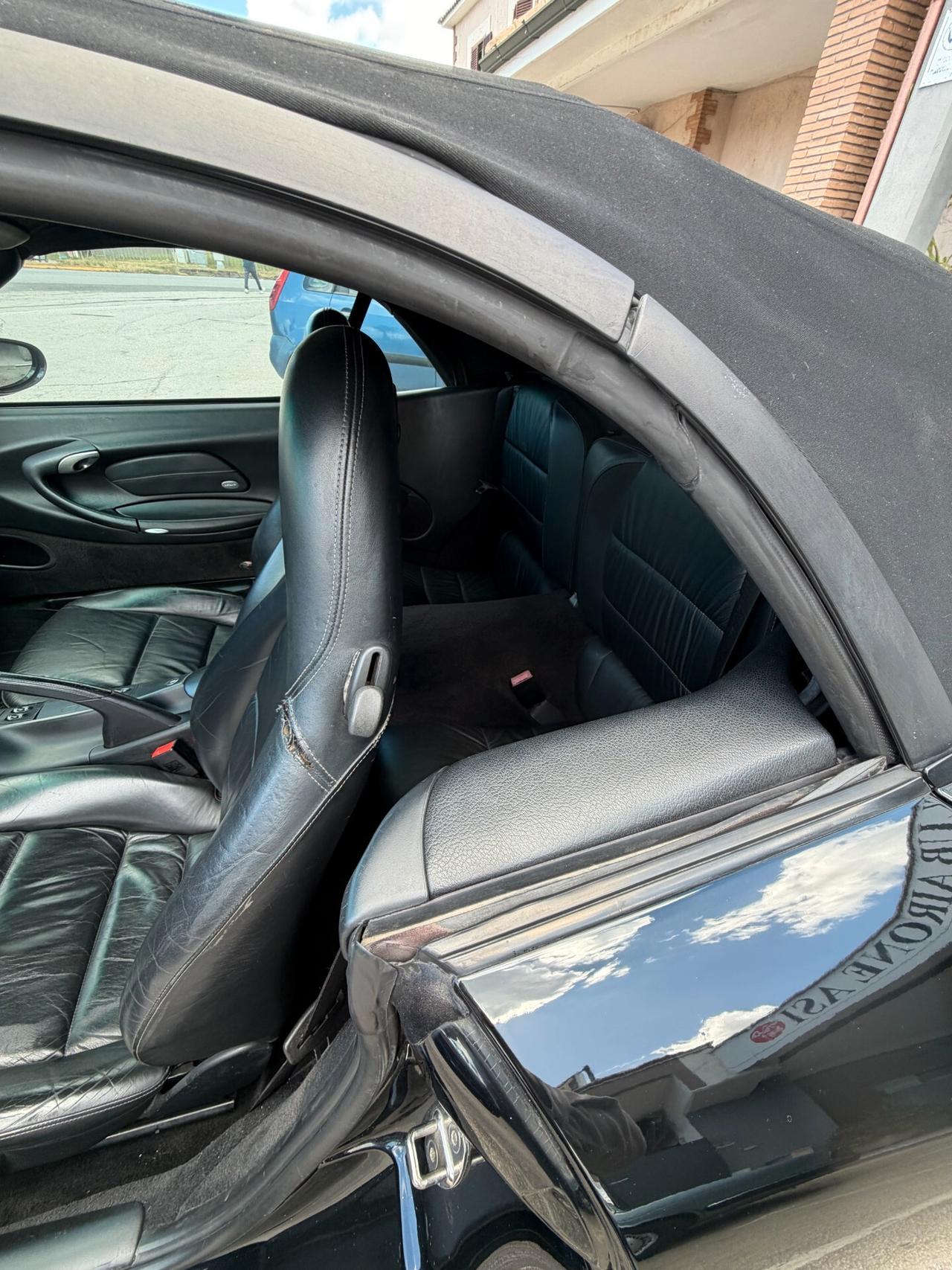 Porsche 911 Carrera Cabriolet