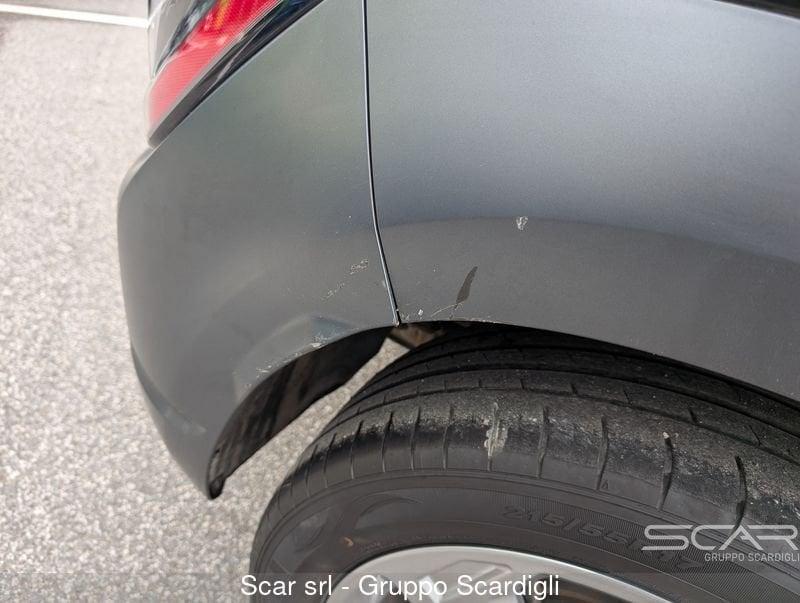 Hyundai Kona 1.6 CRDI 115 CV Hybrid 48V DCT XLine