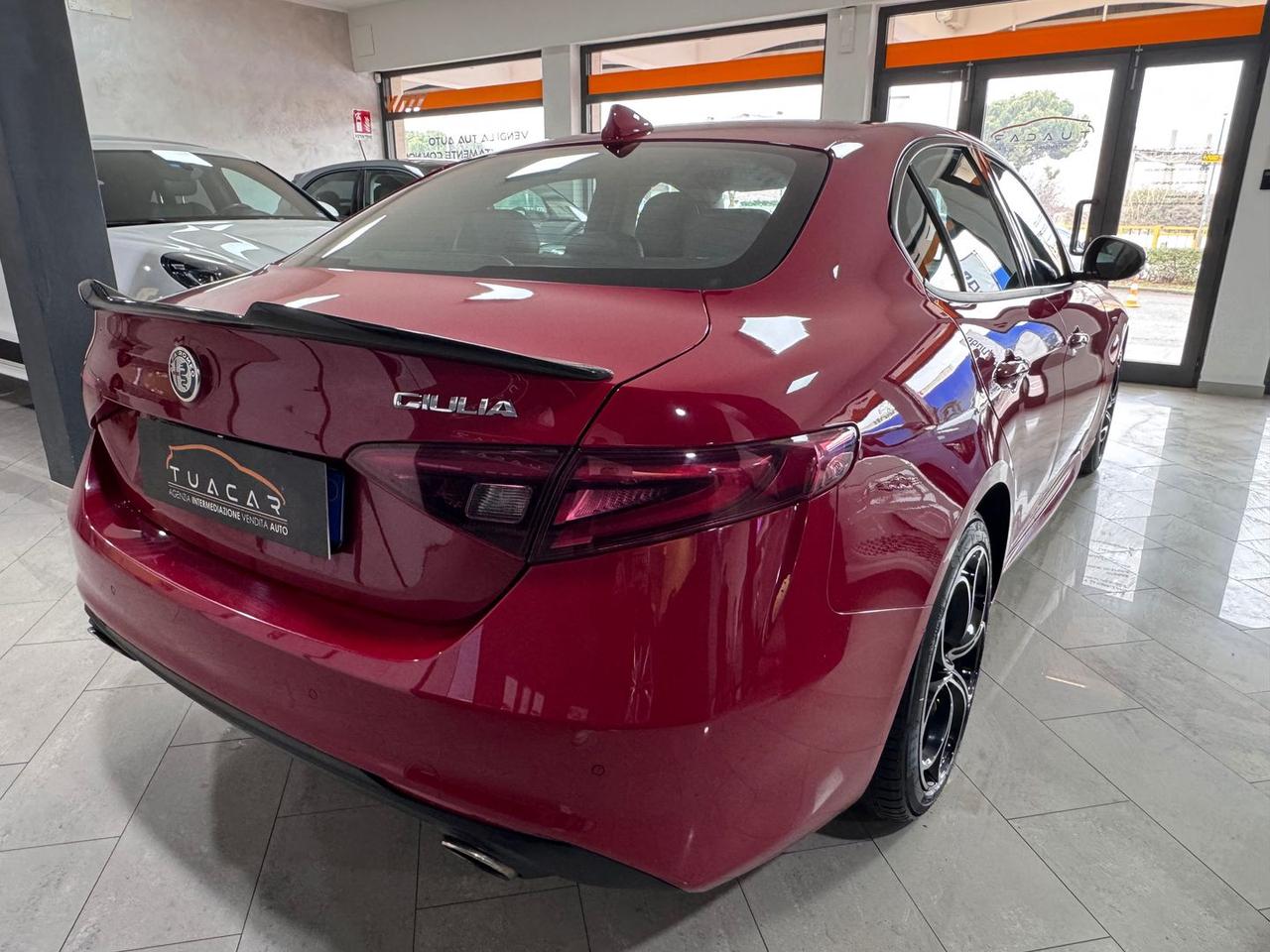 Alfa Romeo Giulia Veloce 2.0 Turbo #8750