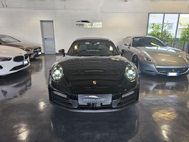 Porsche 911 Carrera