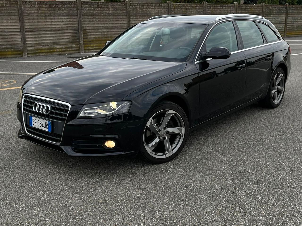 Audi A4 Avant 2.0 TDI 143CV Avant Multitronic