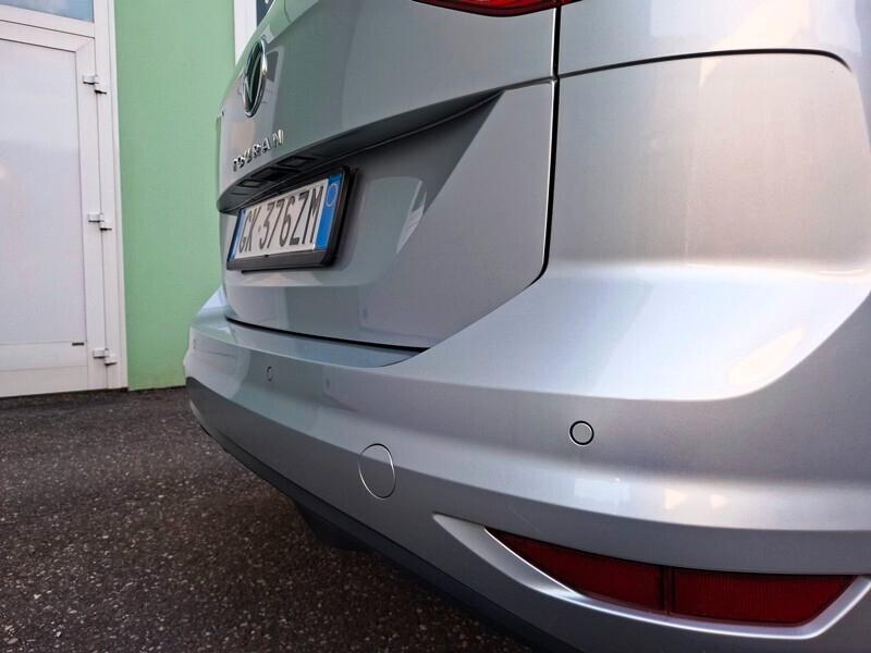 VW Touran 2.0 TDI 150cv DSG 7 POSTI!!!