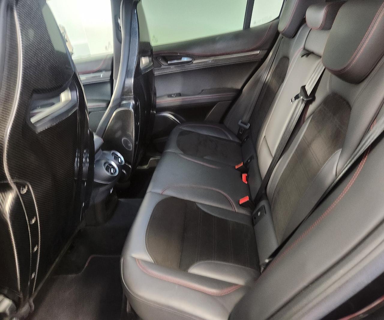 Alfa Romeo Stelvio 2.9 Bi-Turbo V6 510 CV AT8 Quad