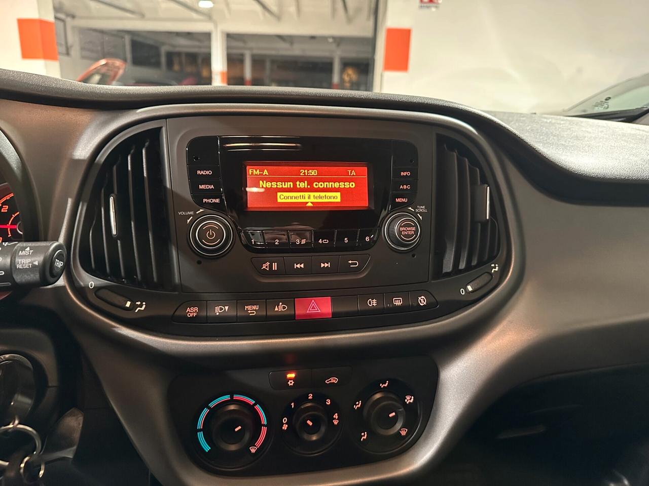 Fiat Doblo 1.4 16V Lounge - PREZZO REALE AUTOVETTURA 5 POSTI E6