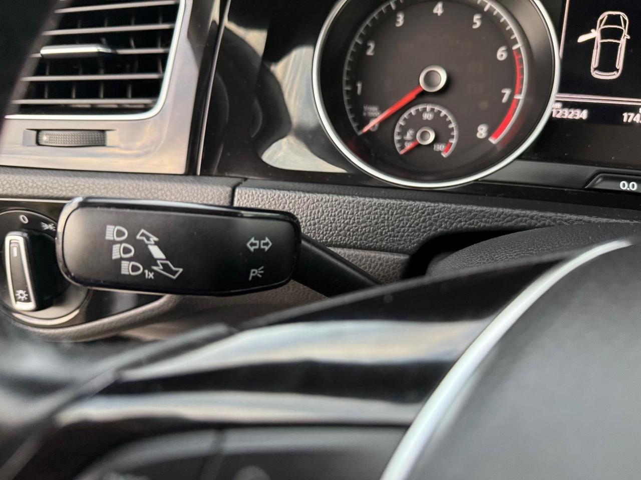 Volkswagen Golf 1.4 TSI 5p. Highline BlueMotion Technology