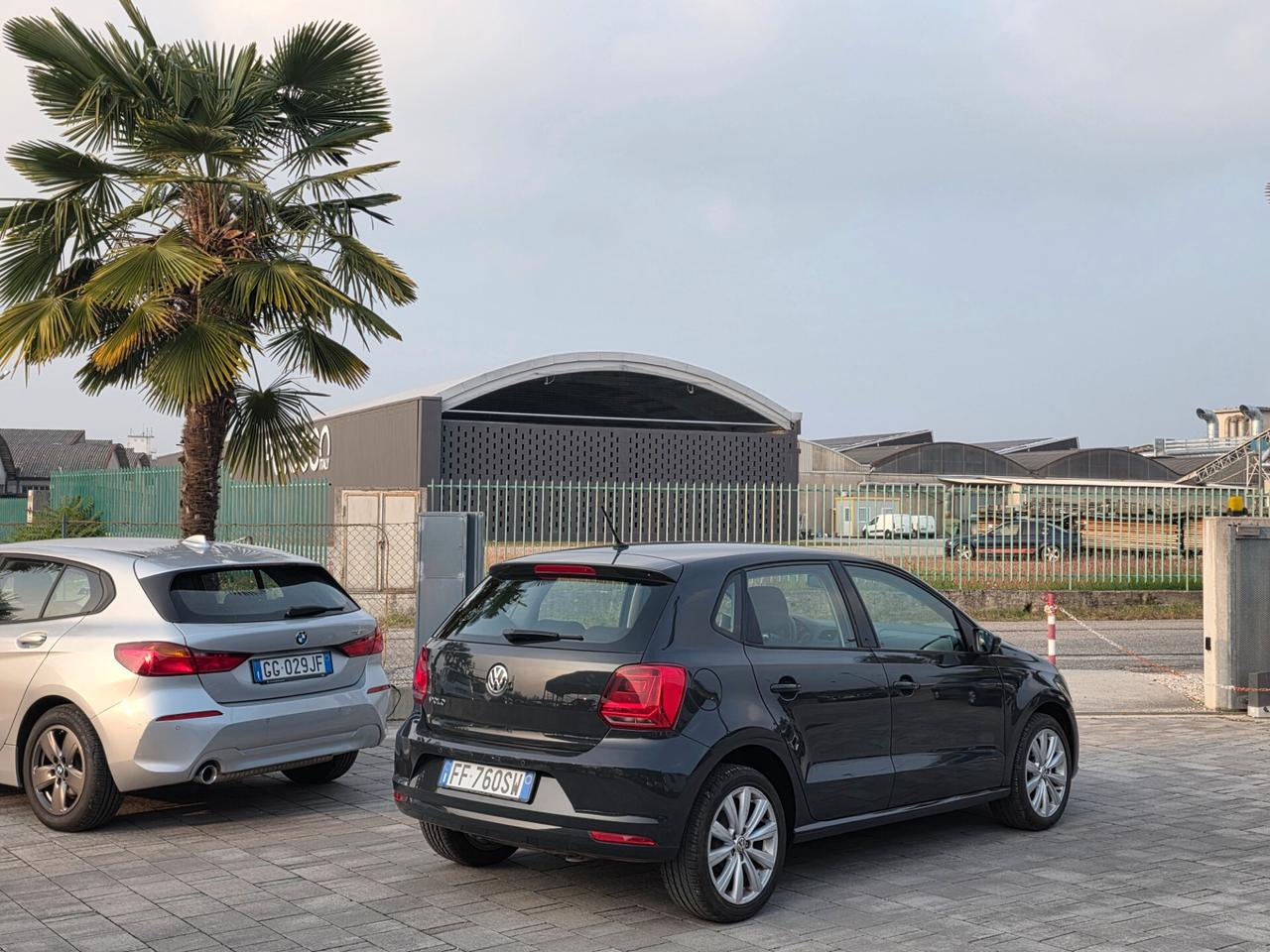 Volkswagen Polo 1.0 benzina 10/2016 pochi km FINANZIABILE