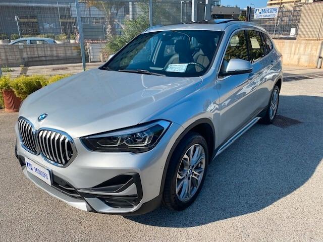 Bmw X1 sDrive18d xLine Auto. LED/Tetto 150 Cv