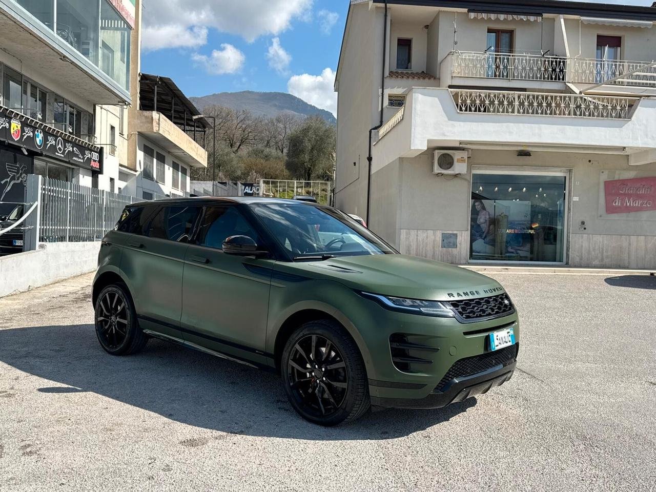 Land Rover Range Evoque 2.0D 150CV AWD Aut R-Dynamic HSE GARANZIA