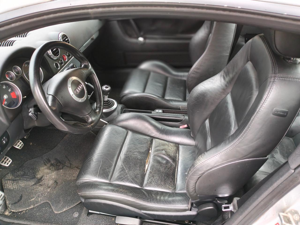 Audi TT 1.8 T 180 CV