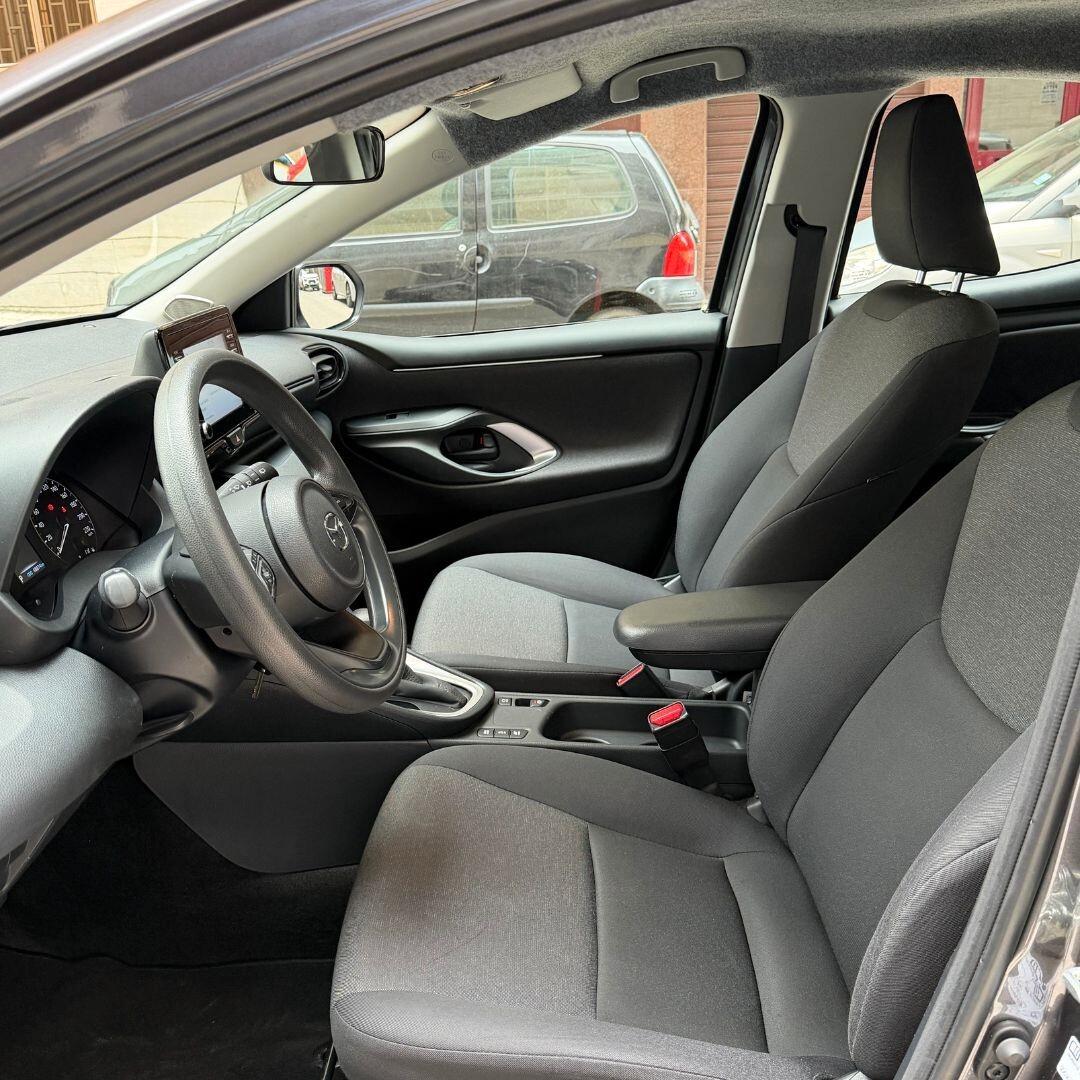 Mazda 2 Hybrid 1.5 VVT e-CVT Full Electric Select