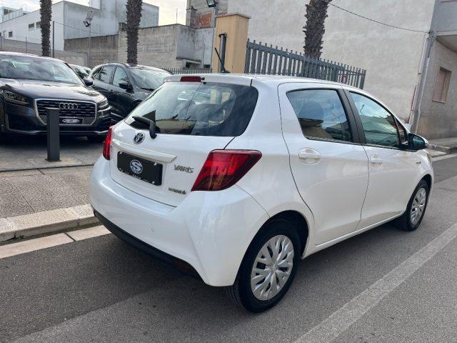 TOYOTA Yaris 1.5 Hybrid Active