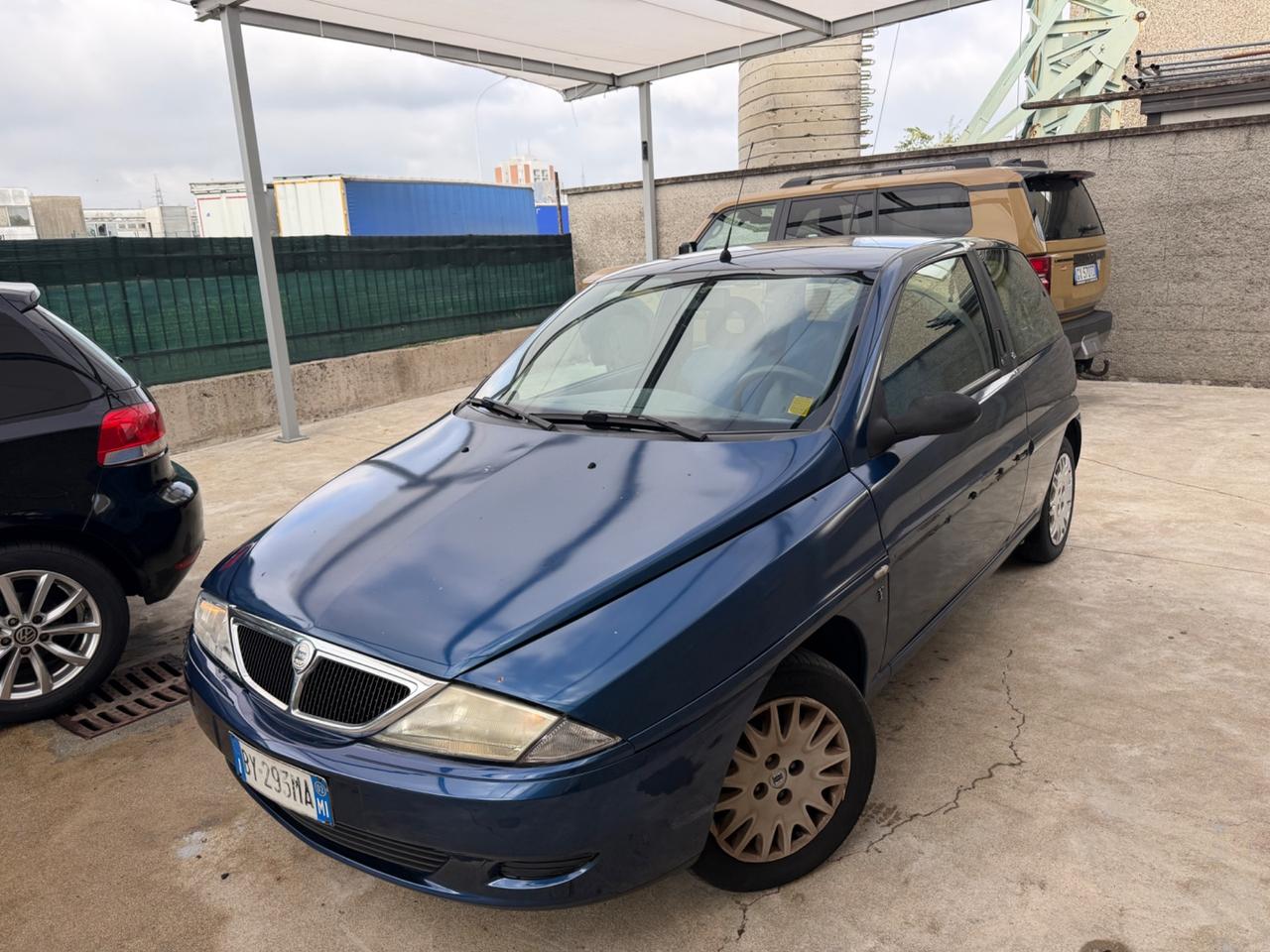 LANCIA Y ELEFANTINO 1.2 BENZINA CLIMA FUNZIONATE