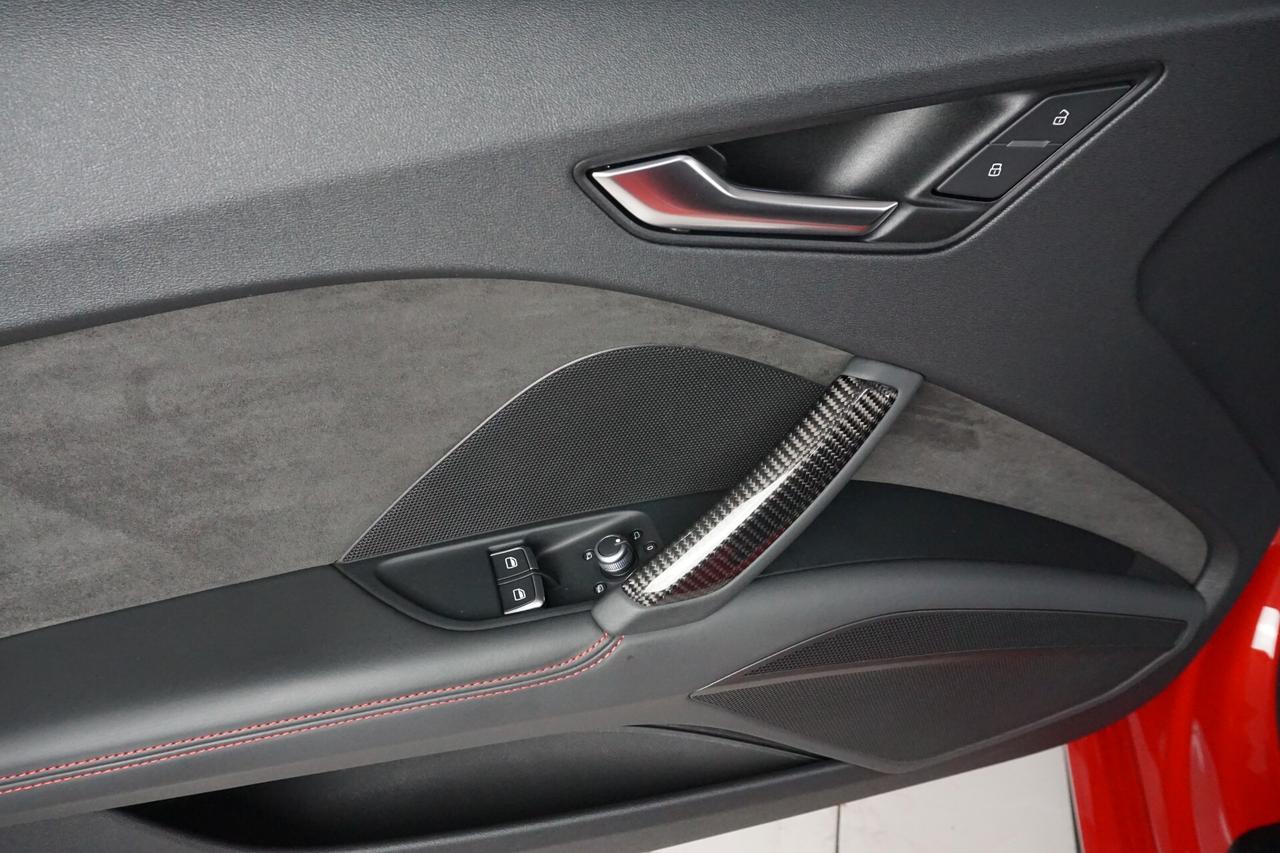 Audi TTS Coupé TFSI quattro S tronic Competition Plus