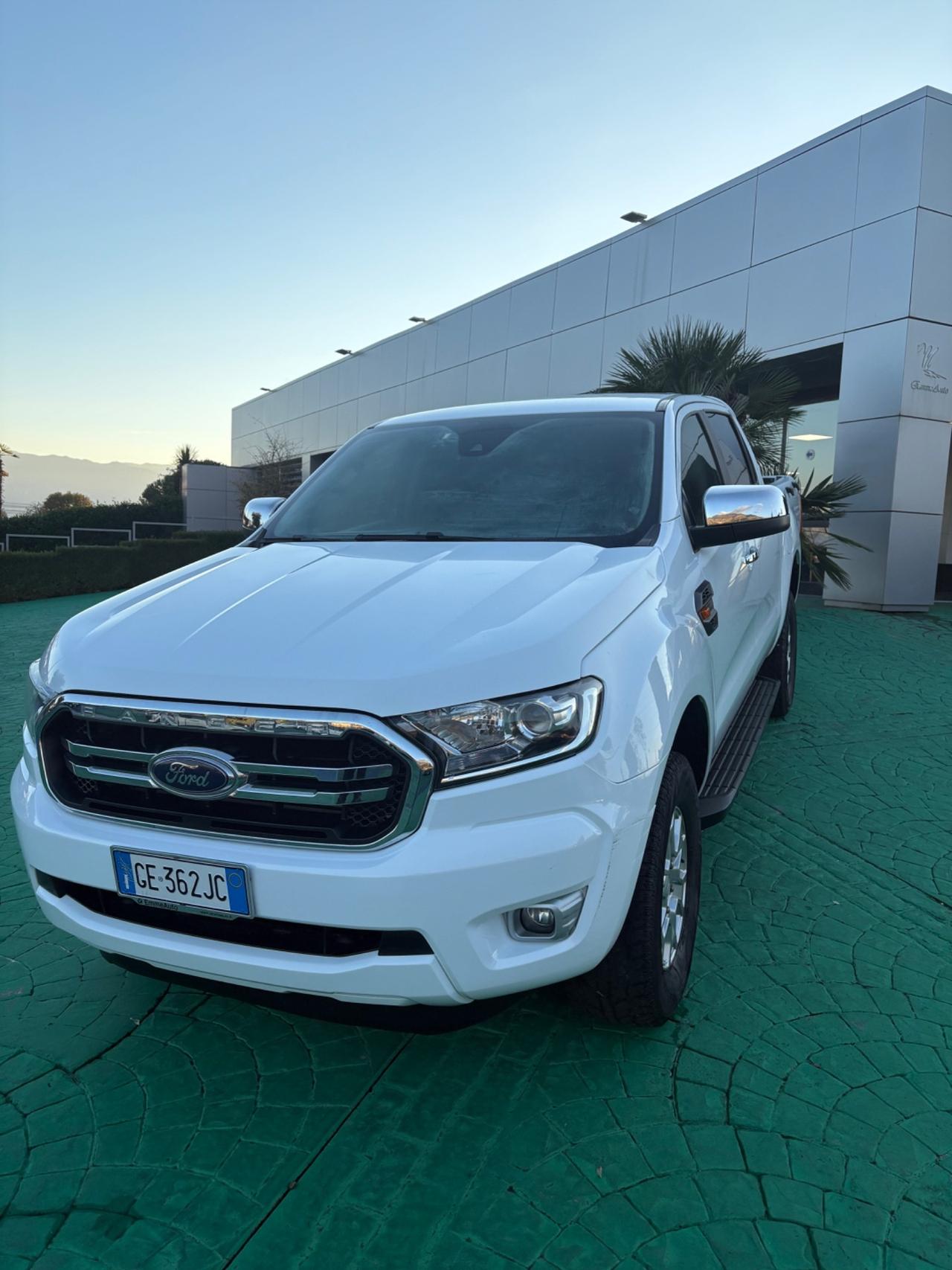 Ford Ranger 2.0 TDCi DC XLT 5 posti