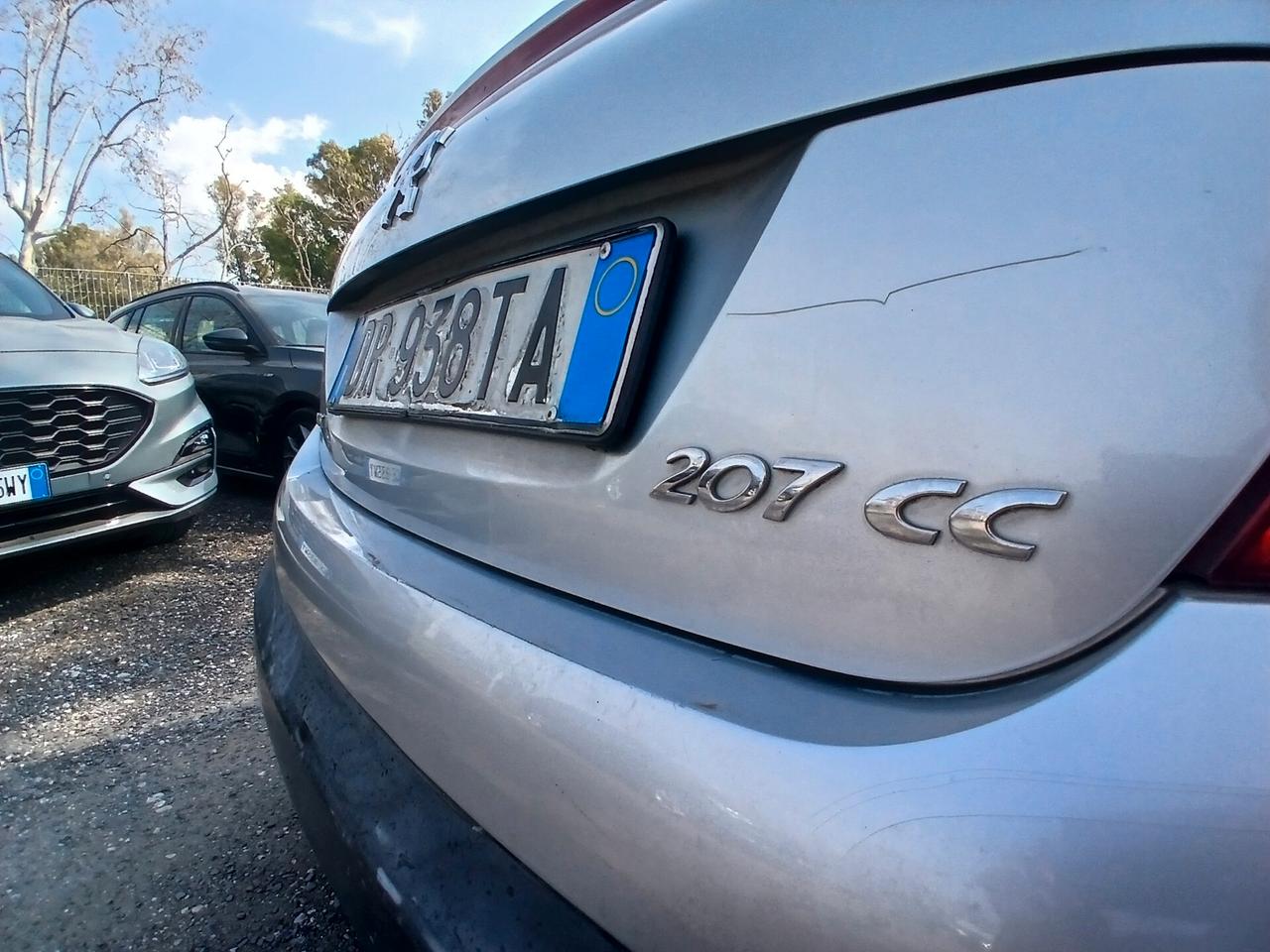 Peugeot 207 1.6 VTi 120CV CC Féline