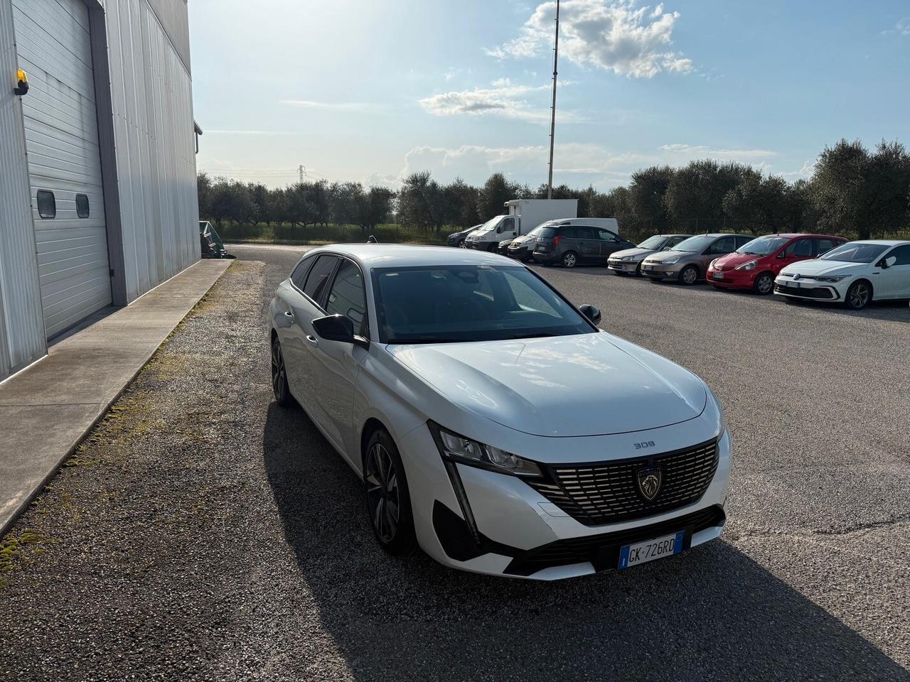 Peugeot 308 BlueHDi 130 S&S EAT8 SW Allure