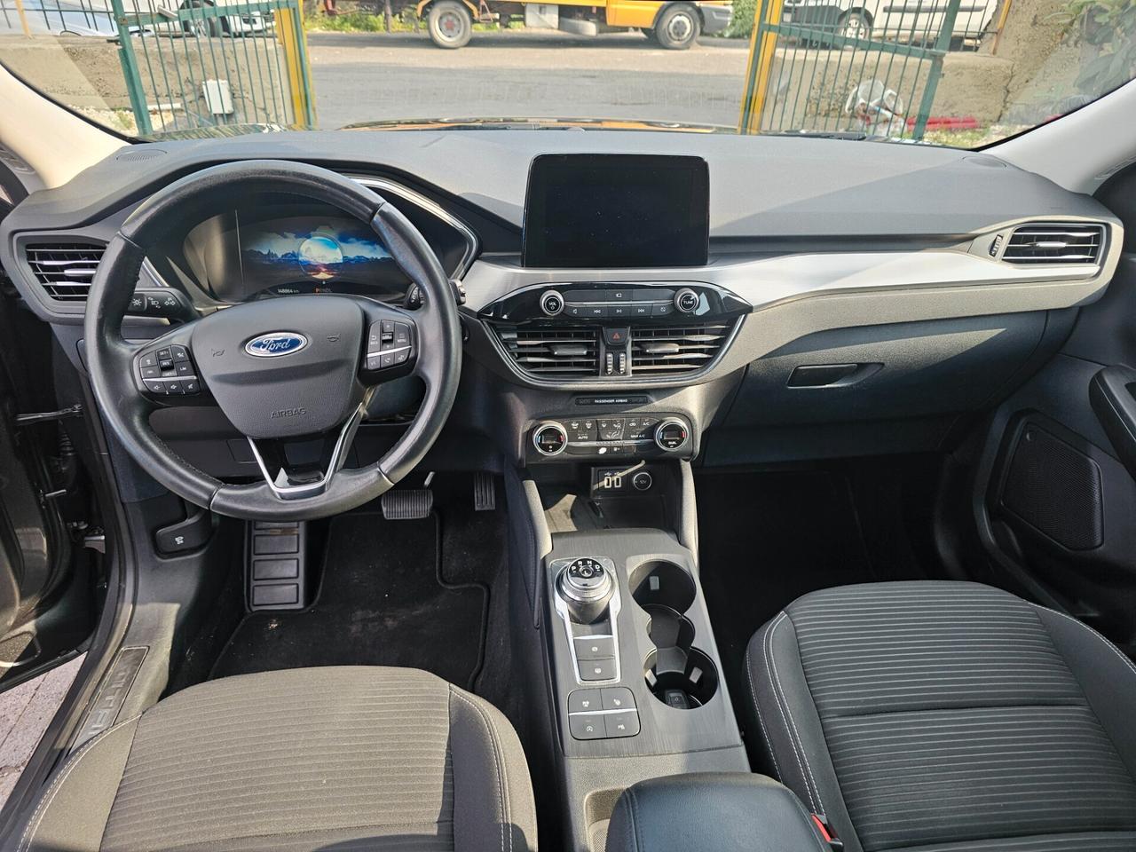 Ford Kuga St-line --2.0.2.1.