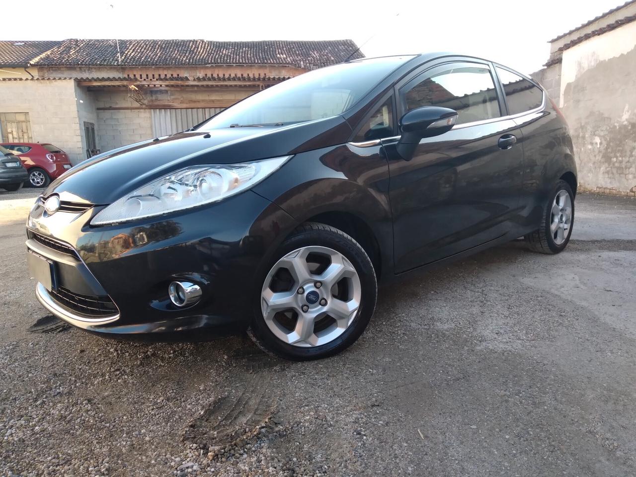 Ford Fiesta 1.2 82CV 3 porte Titanium benzina-gpl x neopatentati