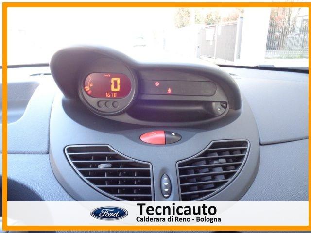 RENAULT Twingo 1.2 16V Confort 3P *OK NEOPATENTATO*