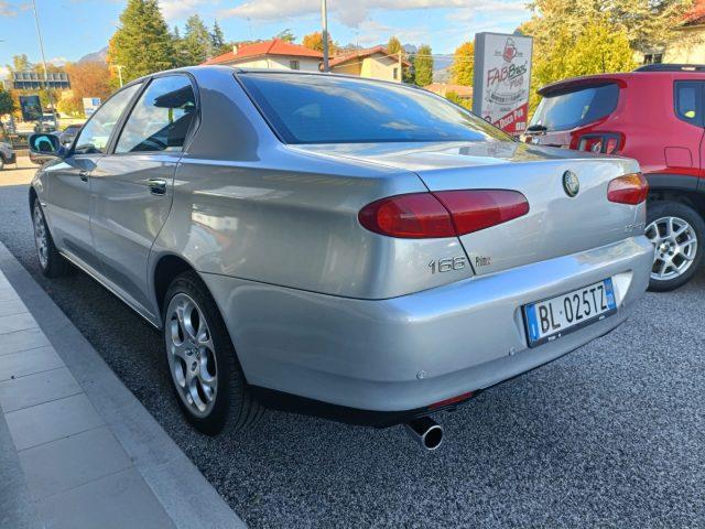 ALFA ROMEO 166 2.0i 16V TS cat Distinctive