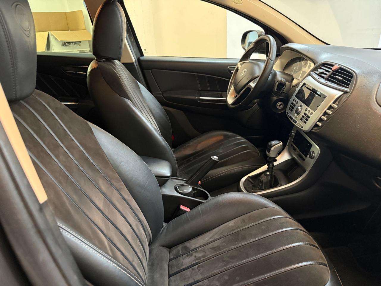 Lancia Delta 1.6 MJT DPF Oro