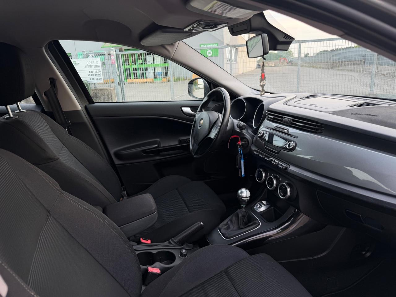 Alfa Romeo Giulietta 1.6 JTDm-2 105 CV Distinctivej