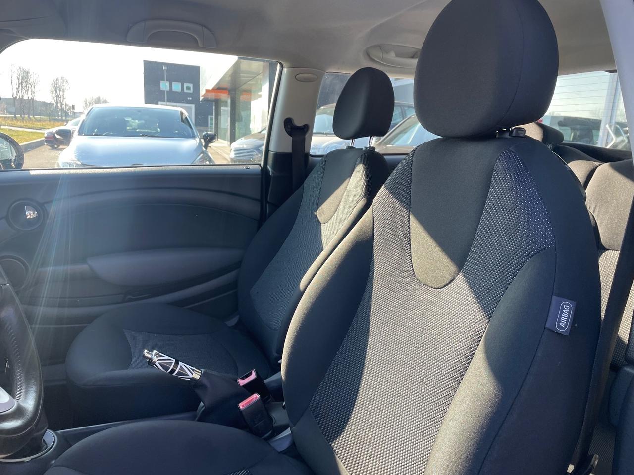 Mini 1.6 16V Cooper Neopatentati