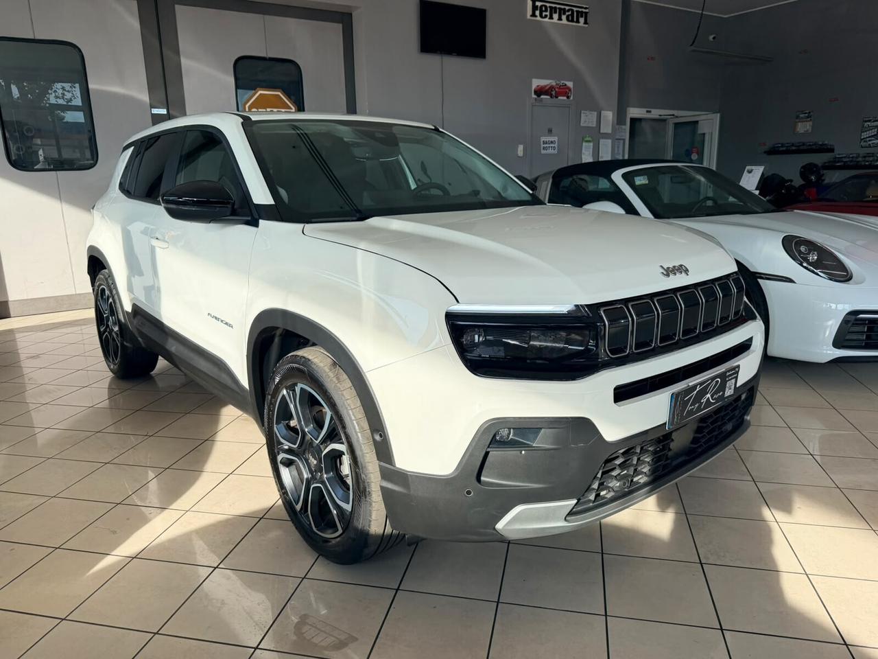 Jeep Avenger 1.2 Turbo 100 CV Summit