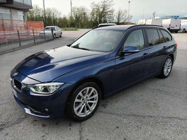 BMW 320 320d Touring xdrive Business Advantage auto