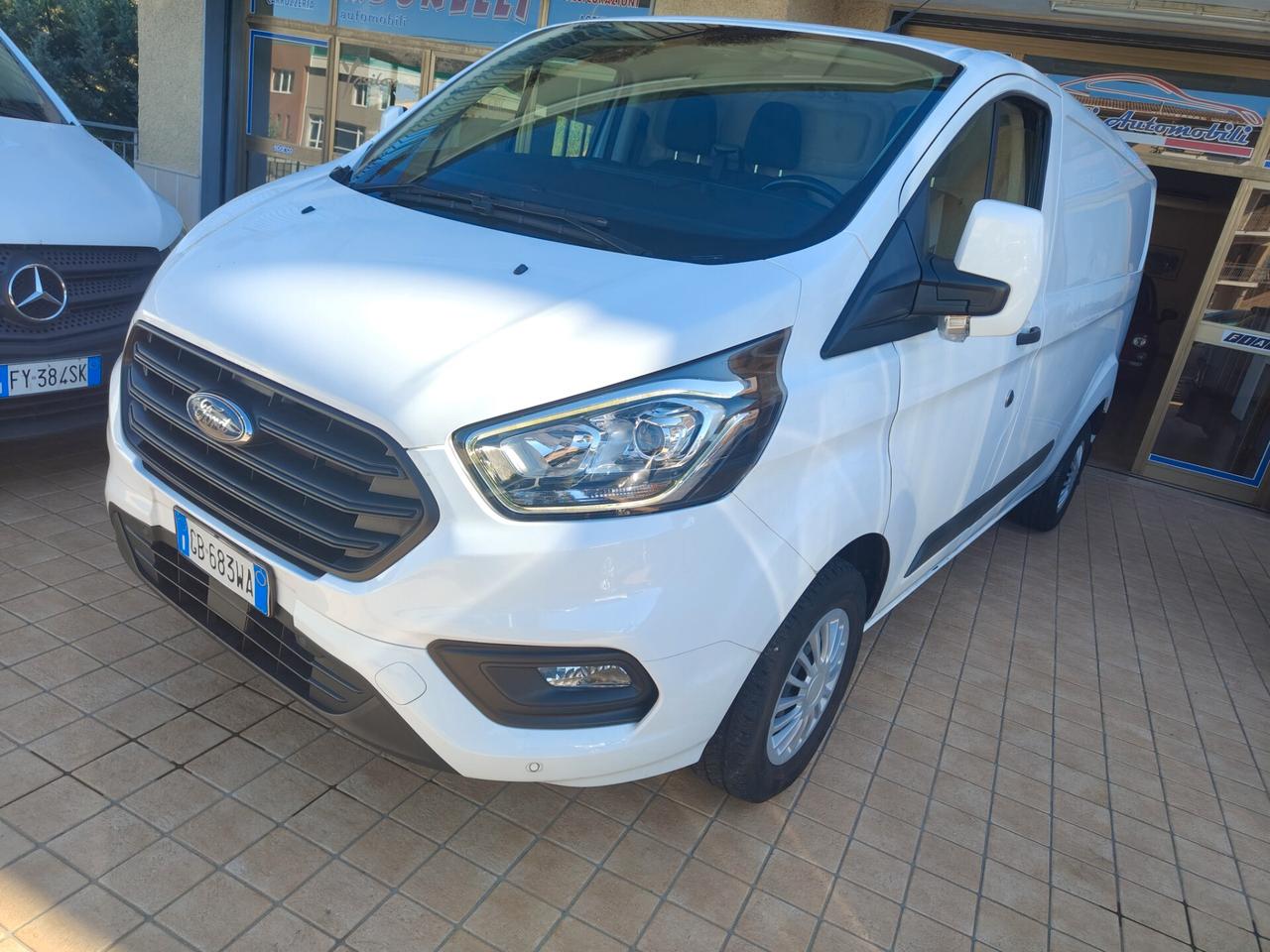 Ford Transit Custom Passo lungo