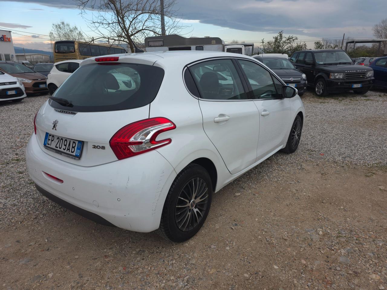 Peugeot 208 1.2 VTi 82 CV 5 porte Allure