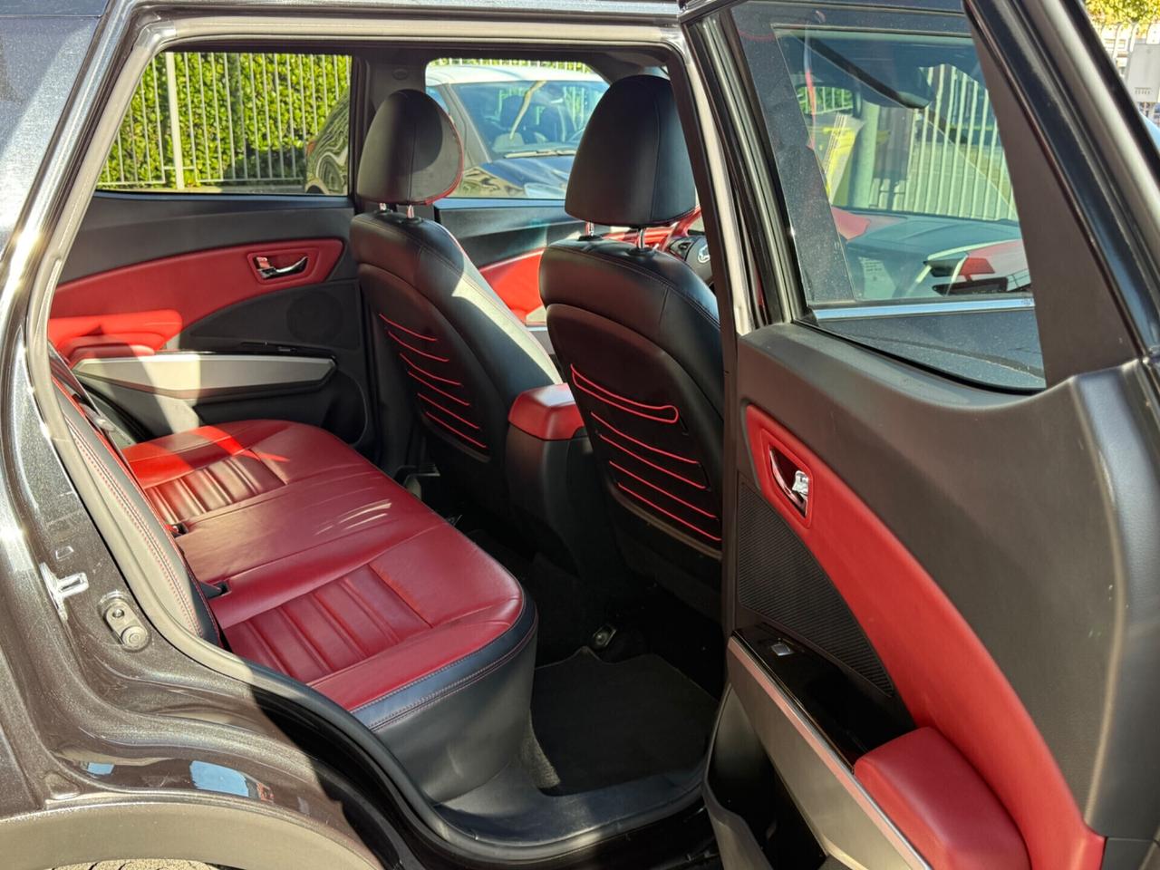 Ssangyong Tivoli 1.6d CV115 2WD Go